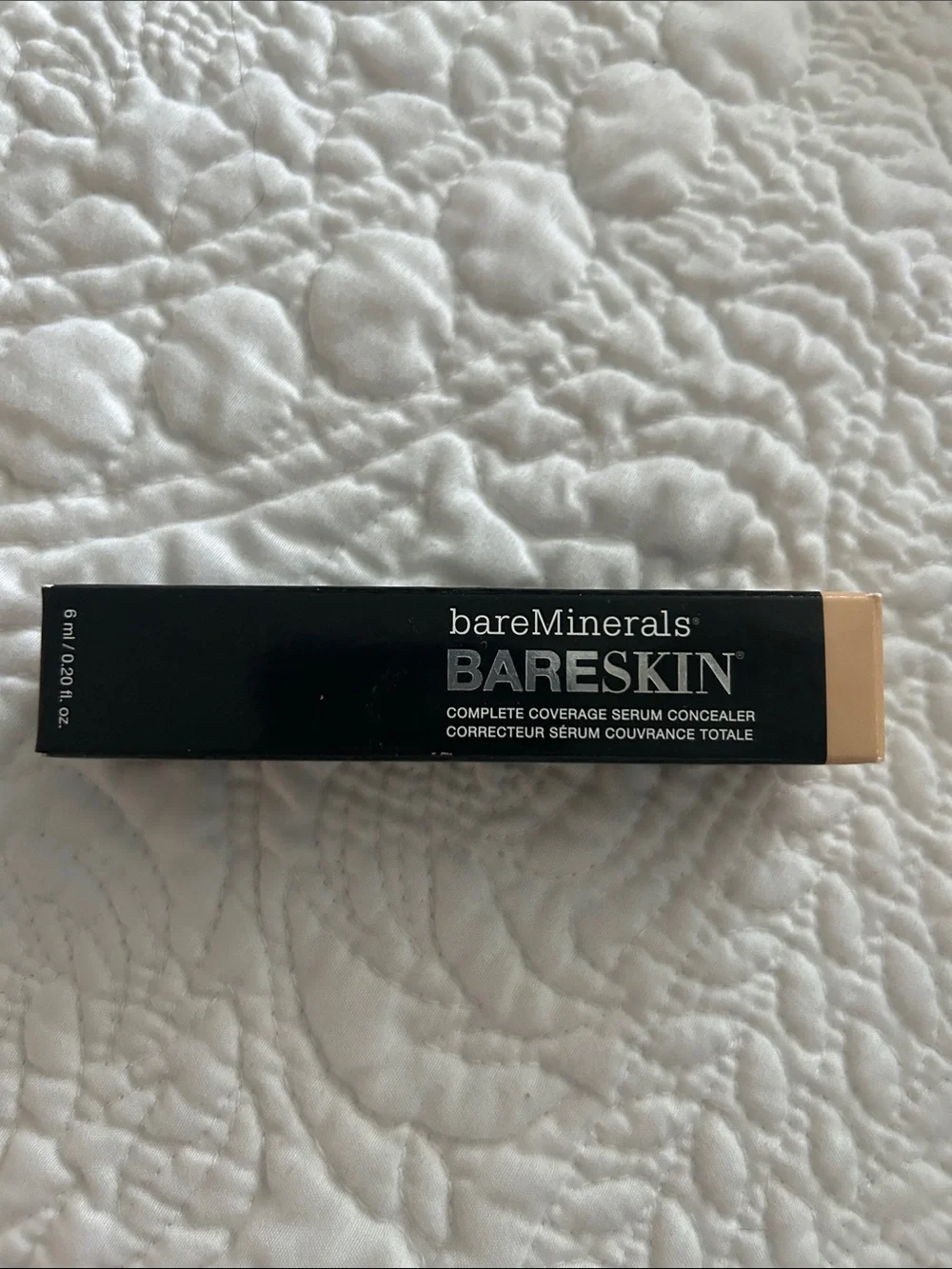 bareMinerals BARESKIN Concealer in Medium